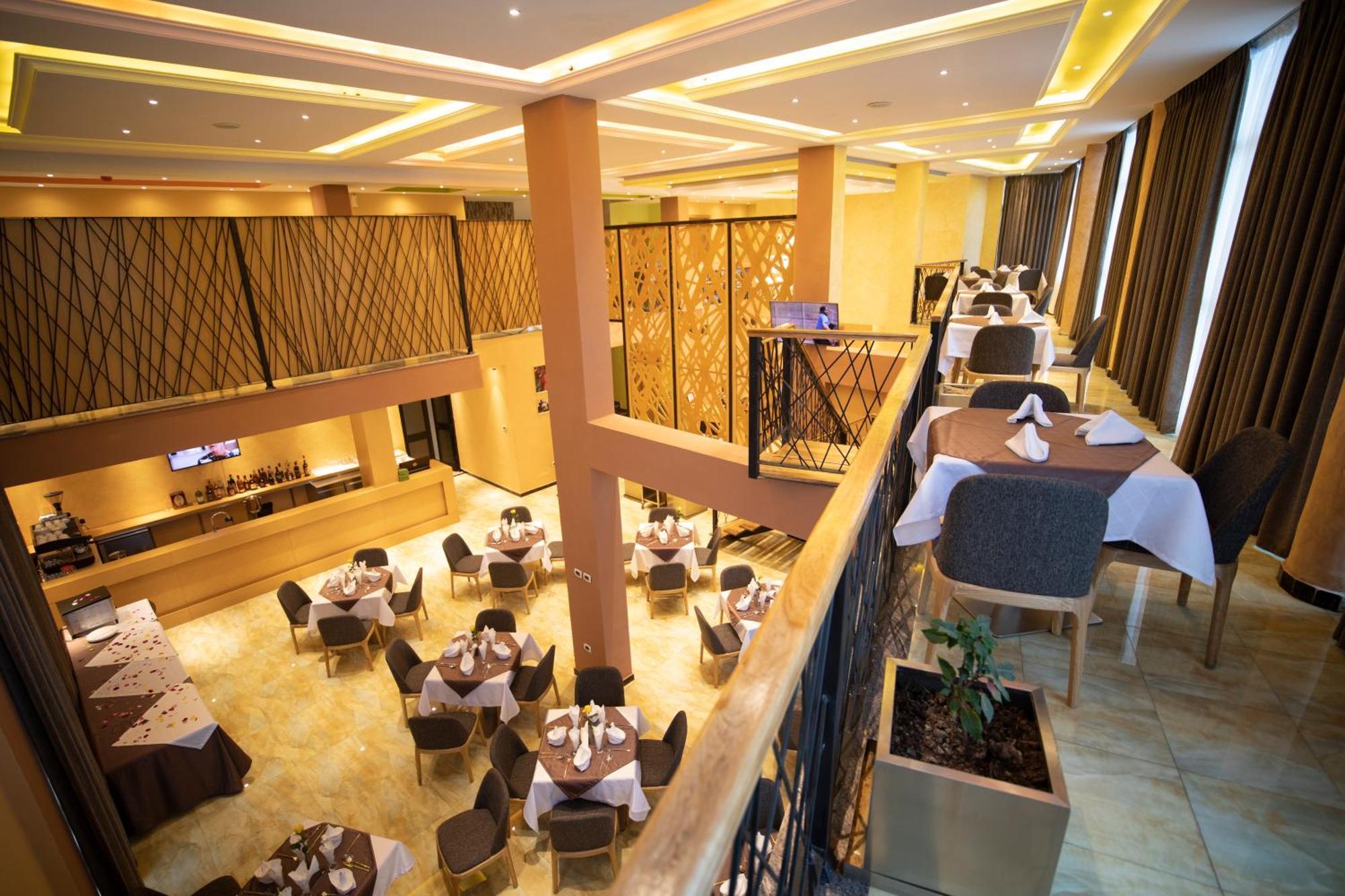 Vamos Addis Hotel Eksteriør billede