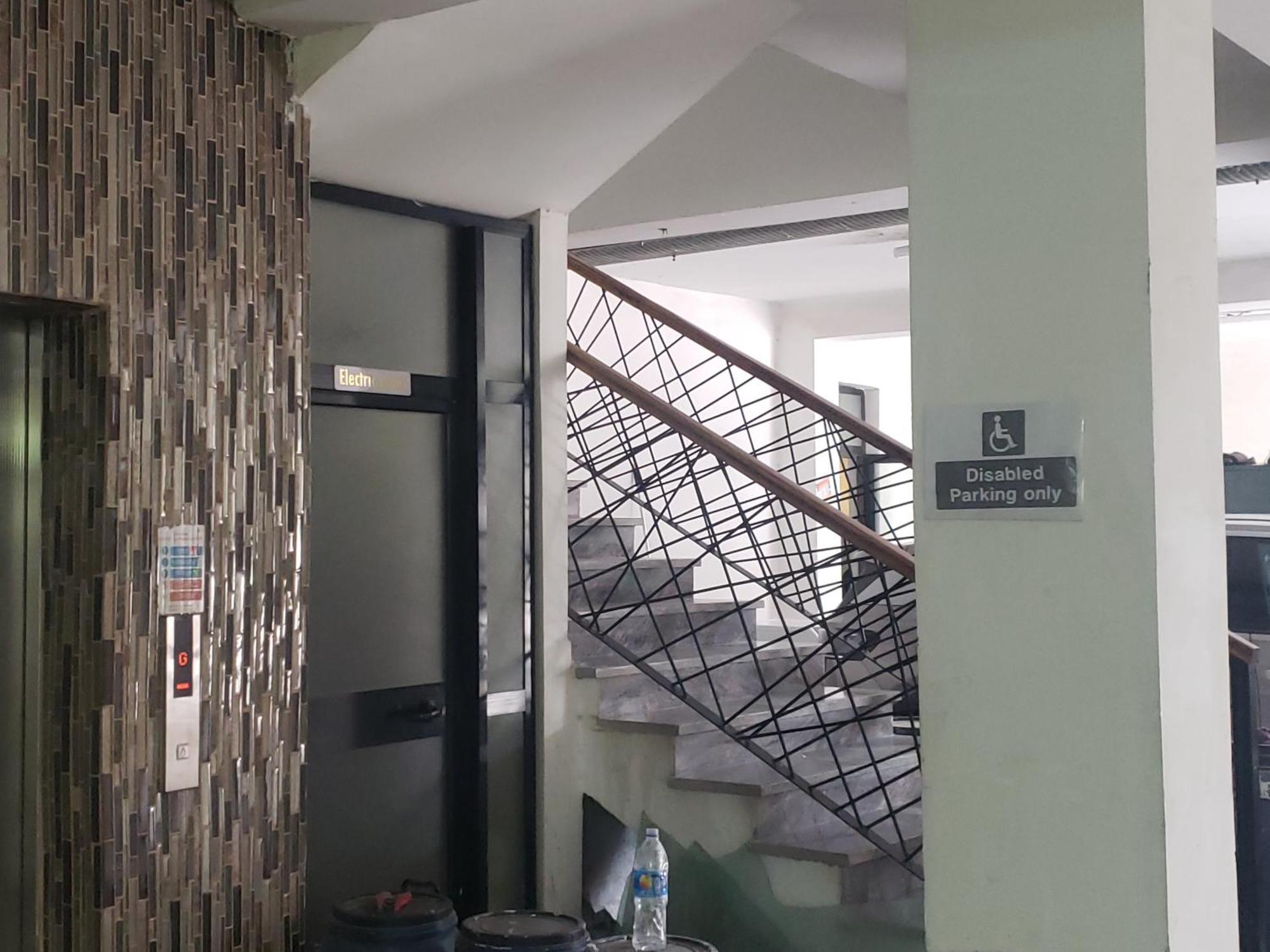 Vamos Addis Hotel Eksteriør billede