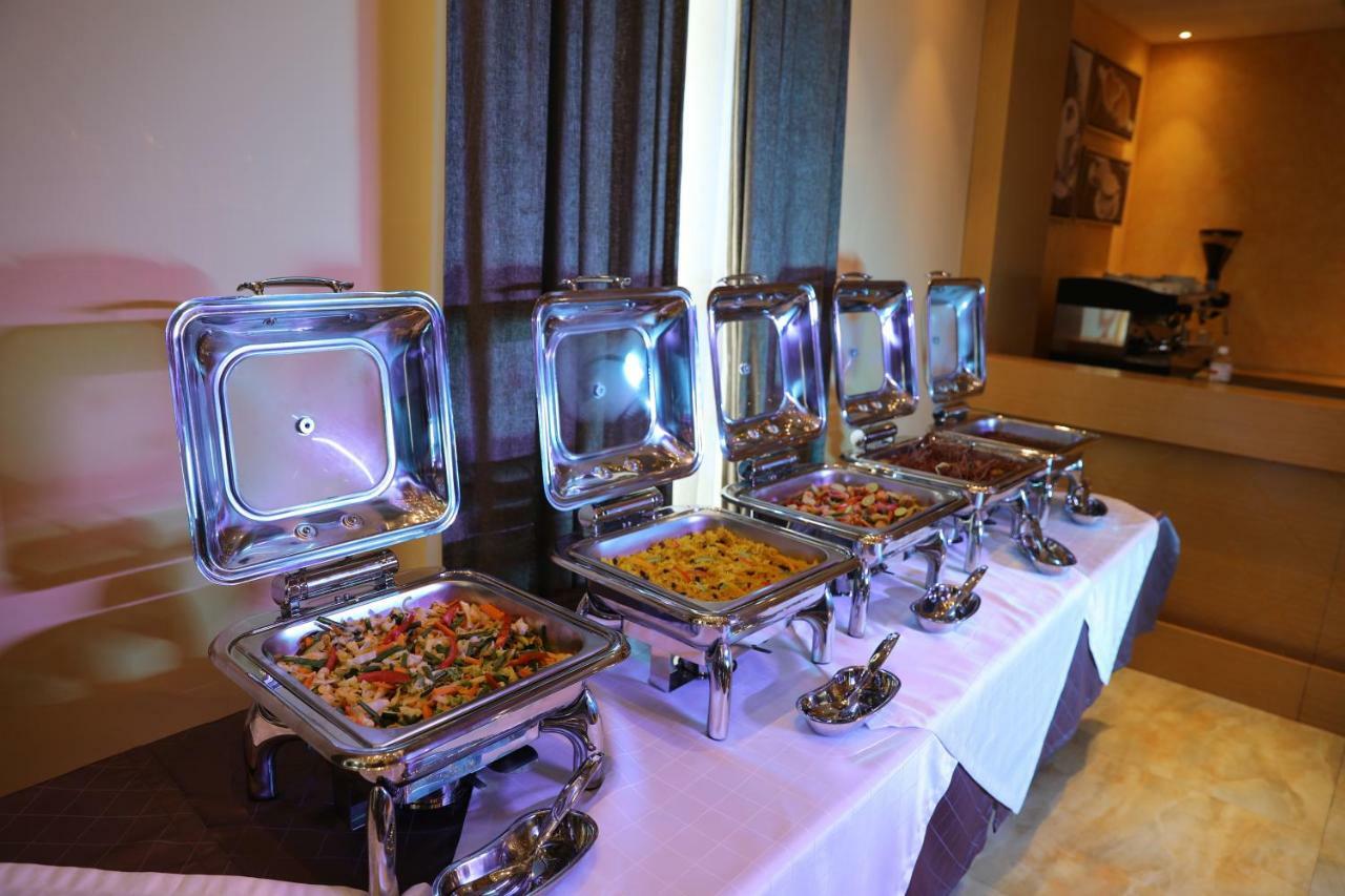 Vamos Addis Hotel Eksteriør billede